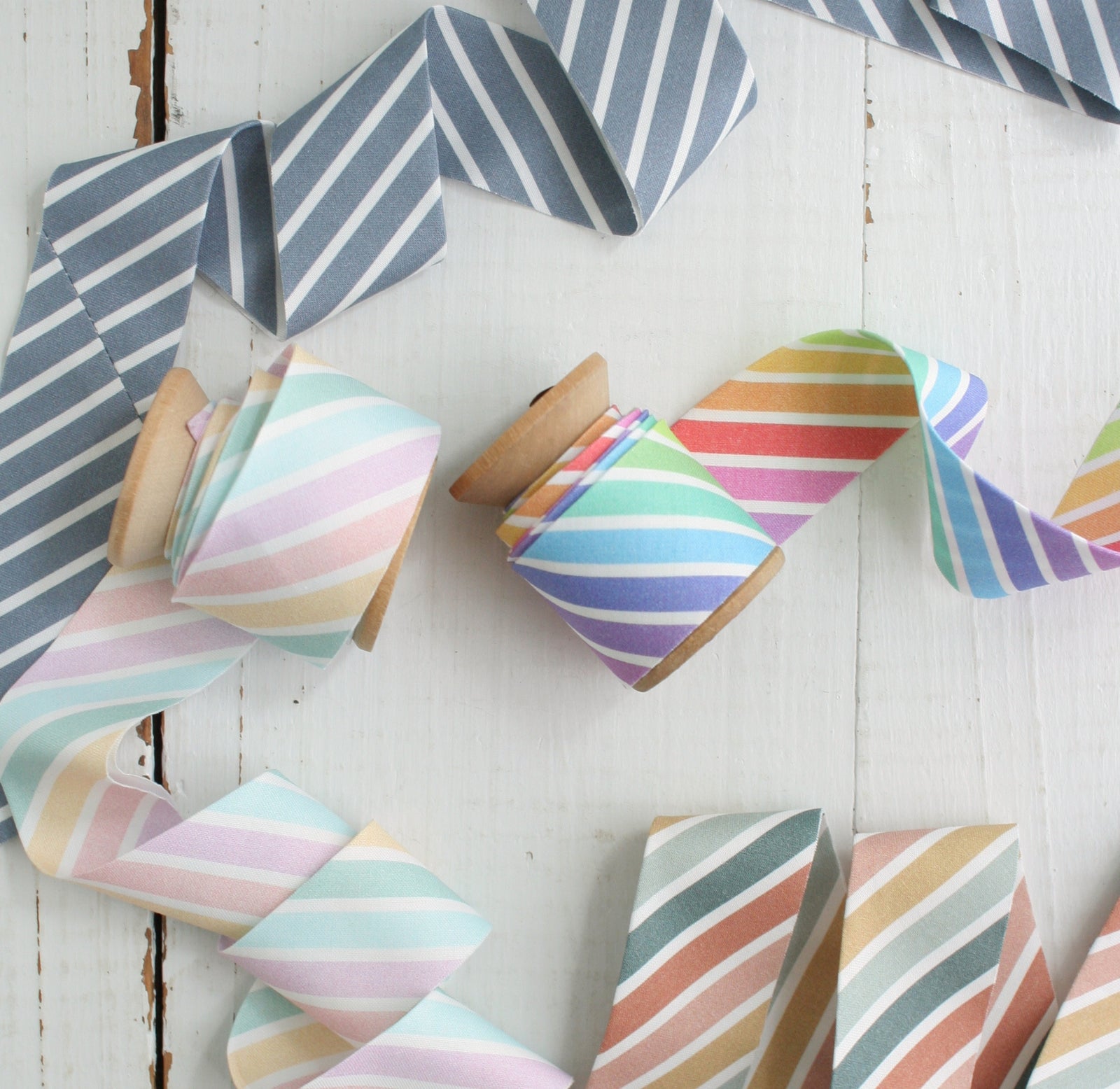 I couldn't find what I wanted.  So I created it.