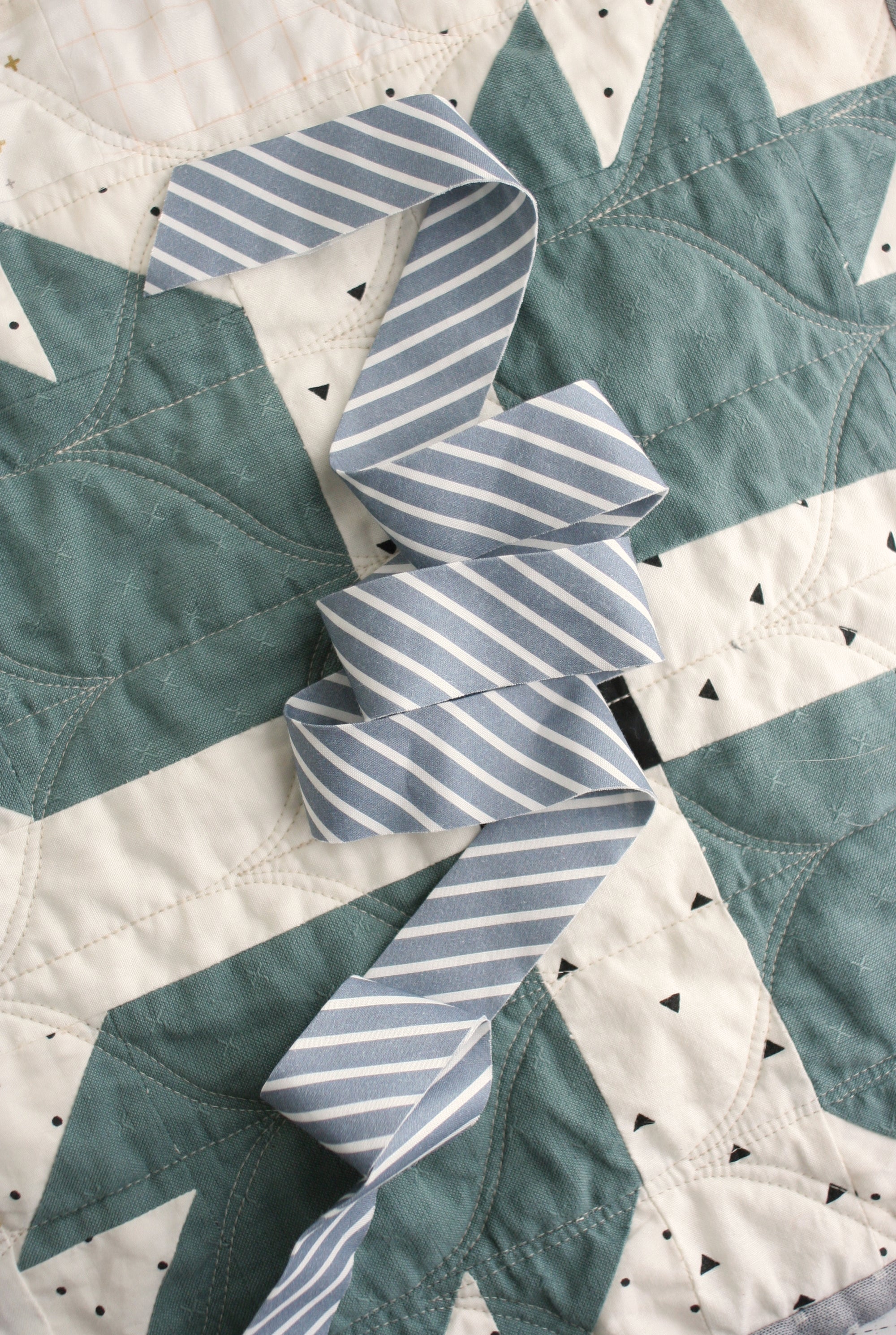 How to Join Quilt Binding Ends: 2 Easy Ways