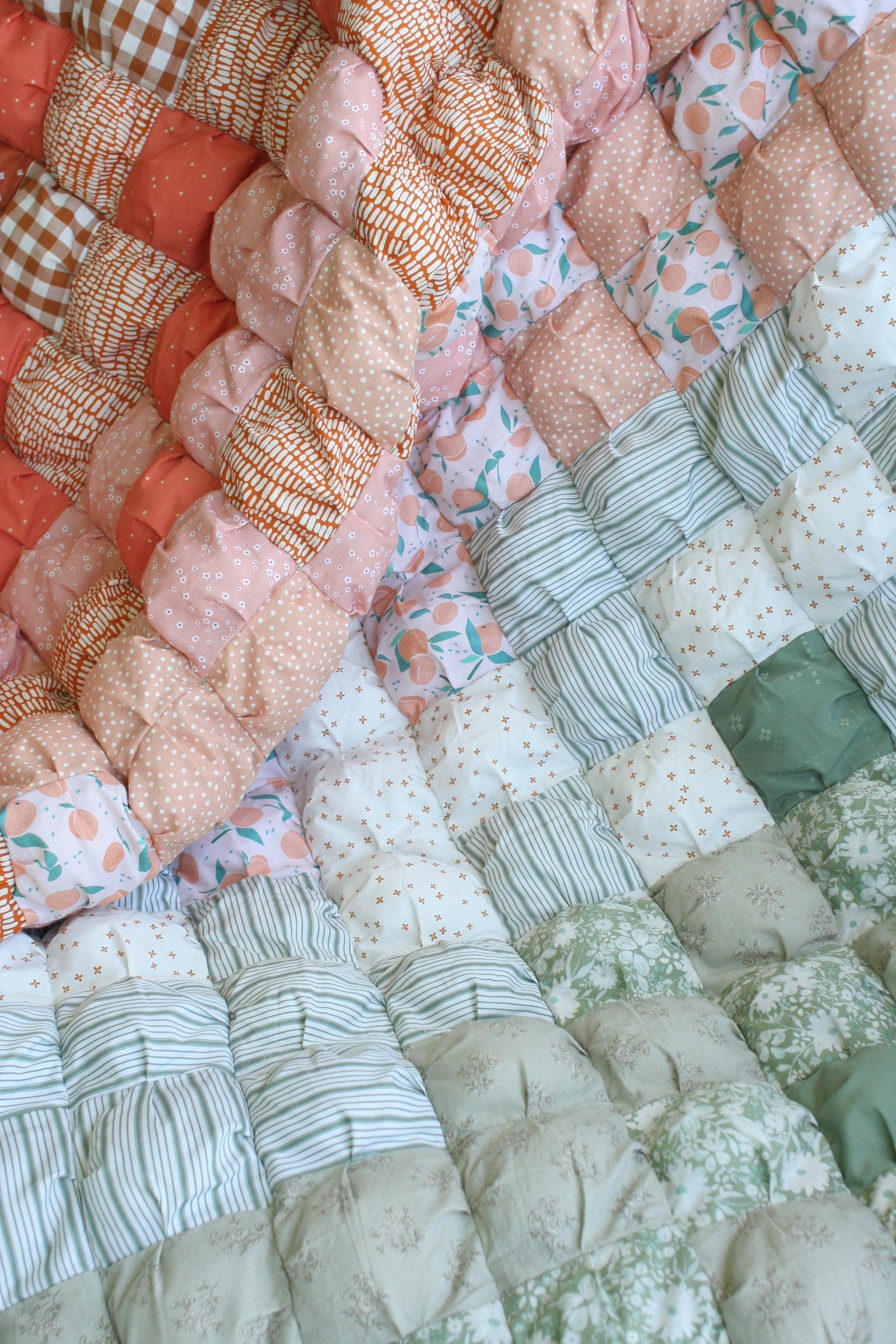 Make a Puff Quilt with  a Type-B Modern Quilter