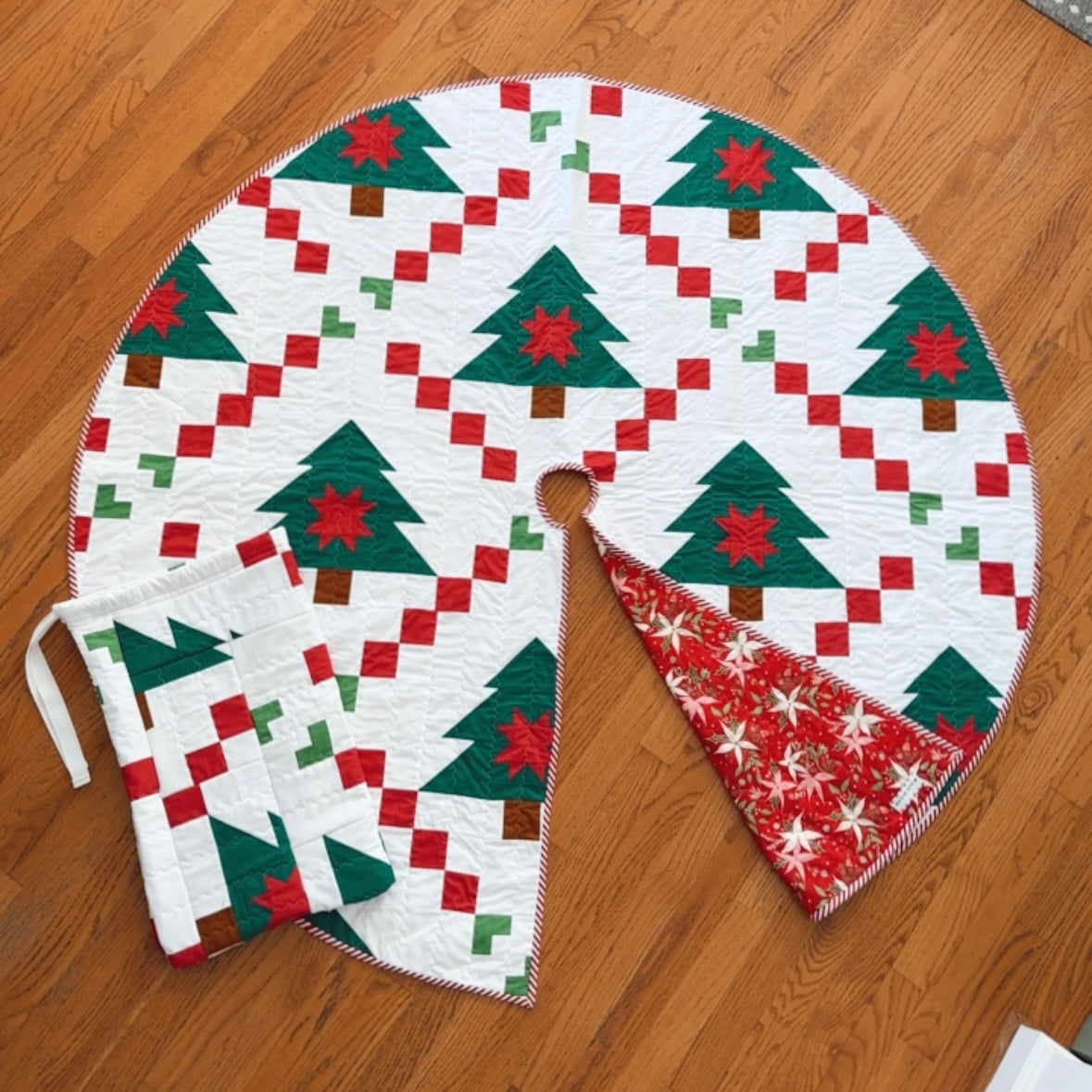 How to Make a Quilted Tree Skirt and Patchwork Drawstring Bag