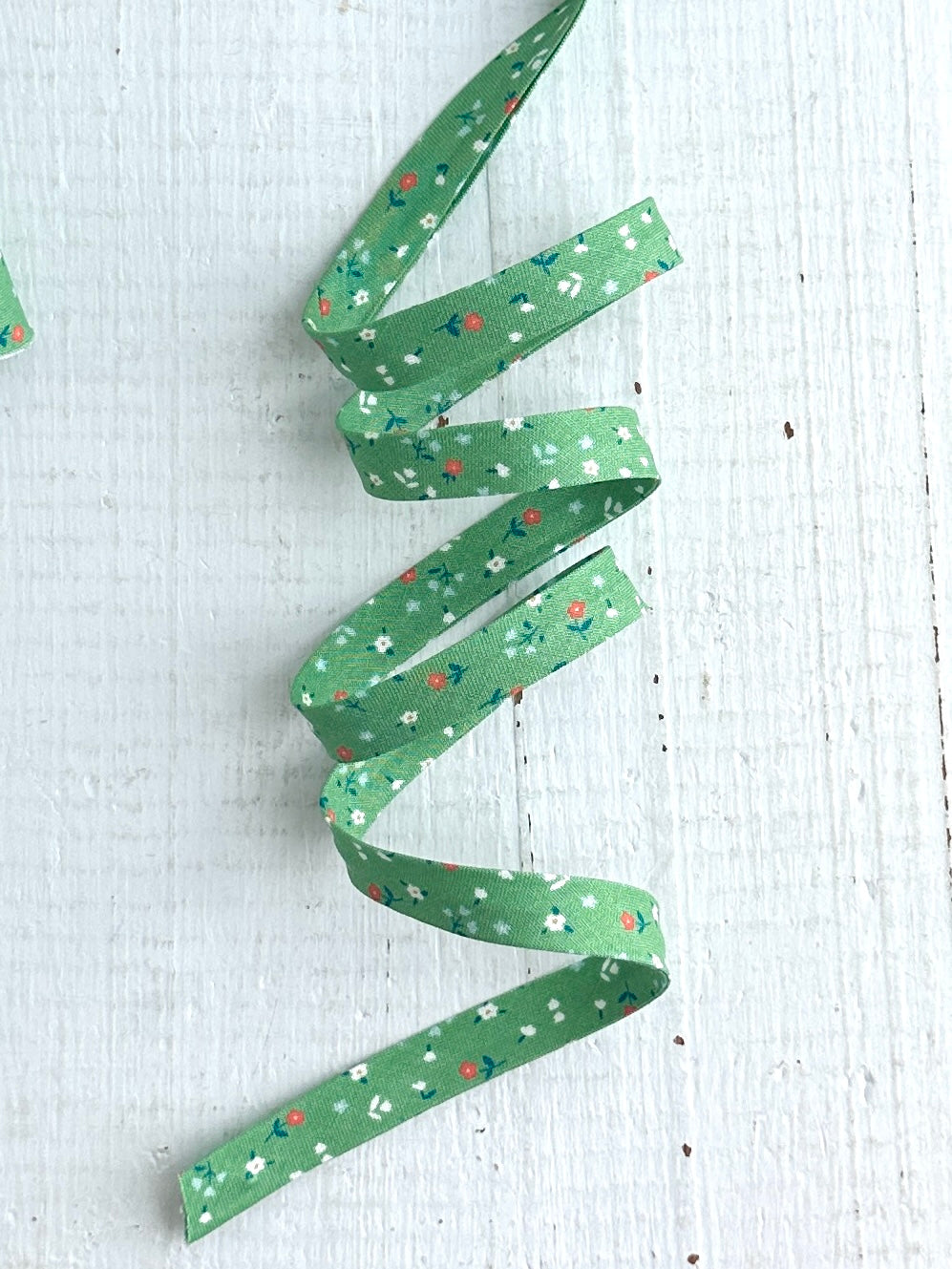 Apple Green Ditsy Floral