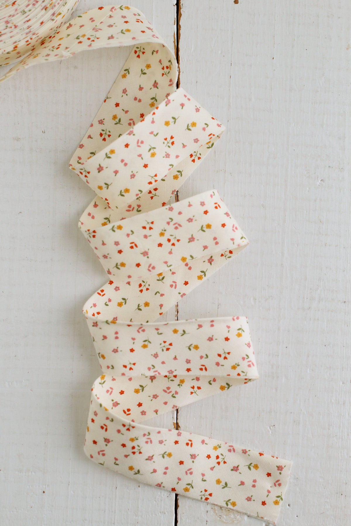Vintage White Ditsy Floral