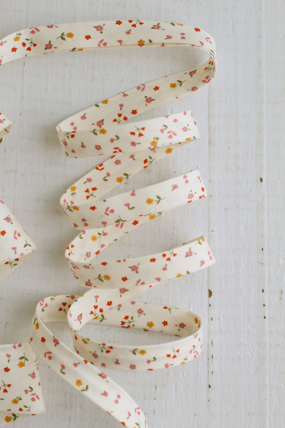 Vintage White Ditsy Floral