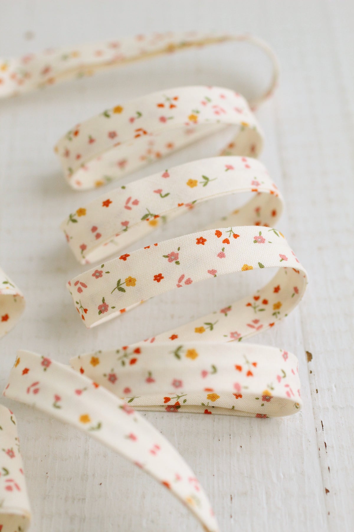 Vintage White Ditsy Floral