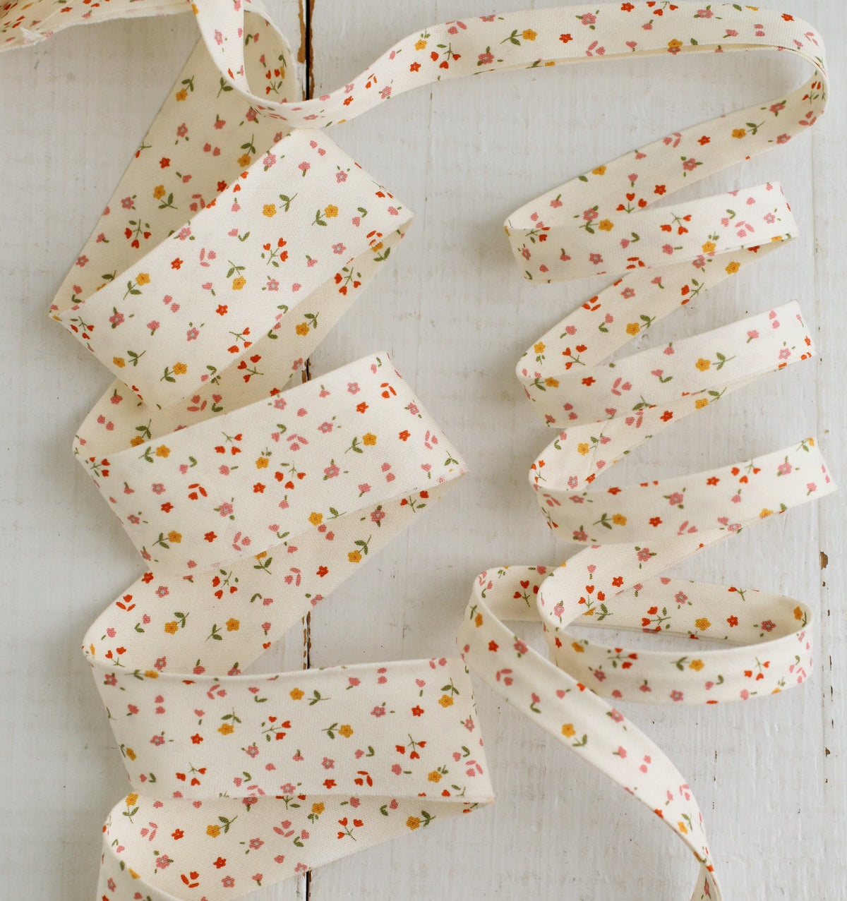Vintage White Ditsy Floral