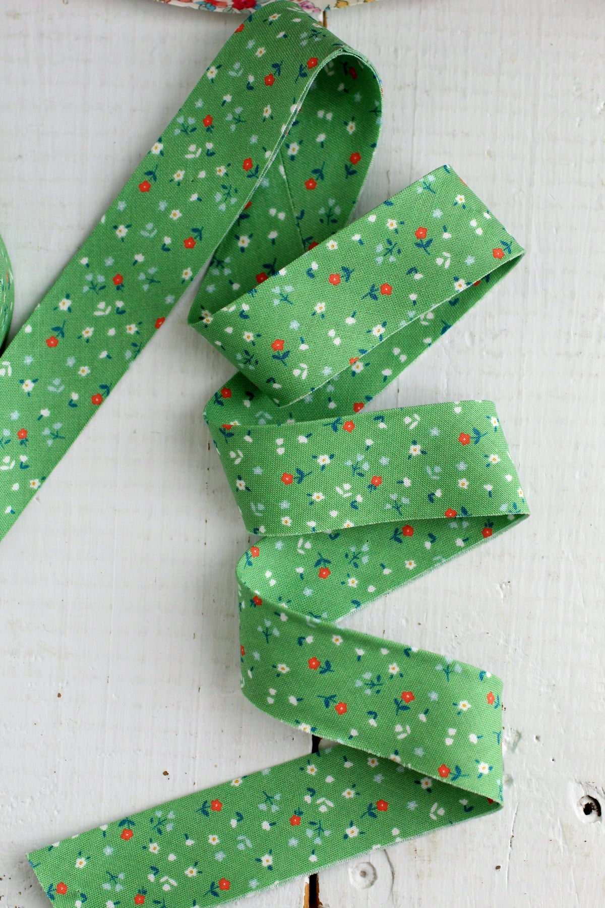 Apple Green Ditsy Floral