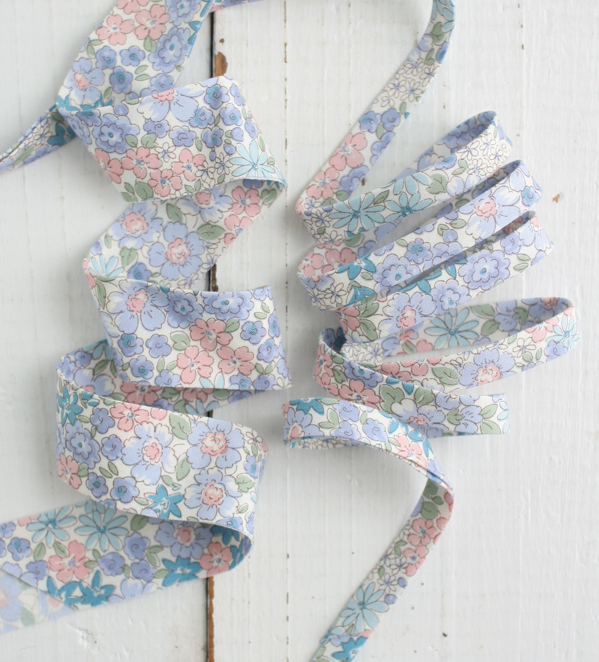 Petite Garden Blue Wholesale