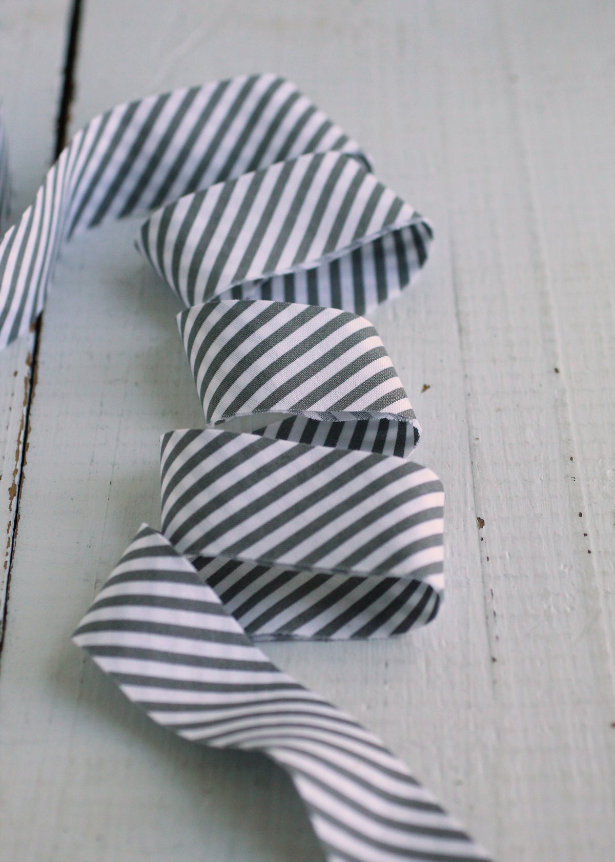 Gray Stripe Bias Quilt Binding