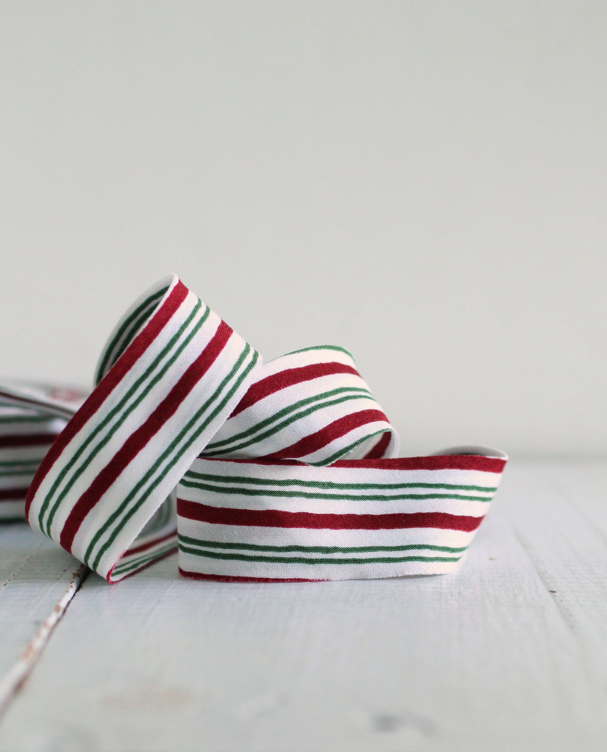 Christmas Candy Cane Stripe Bias Tape & Bias Quilt Binding, Red Green