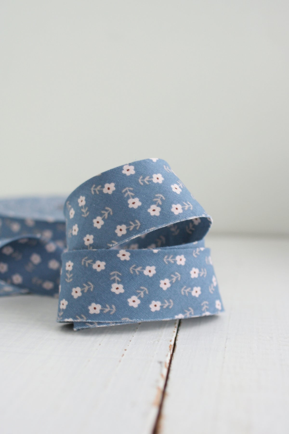 Dark Blue Cottage Floral Bias Tape & Bias Quilt Binding