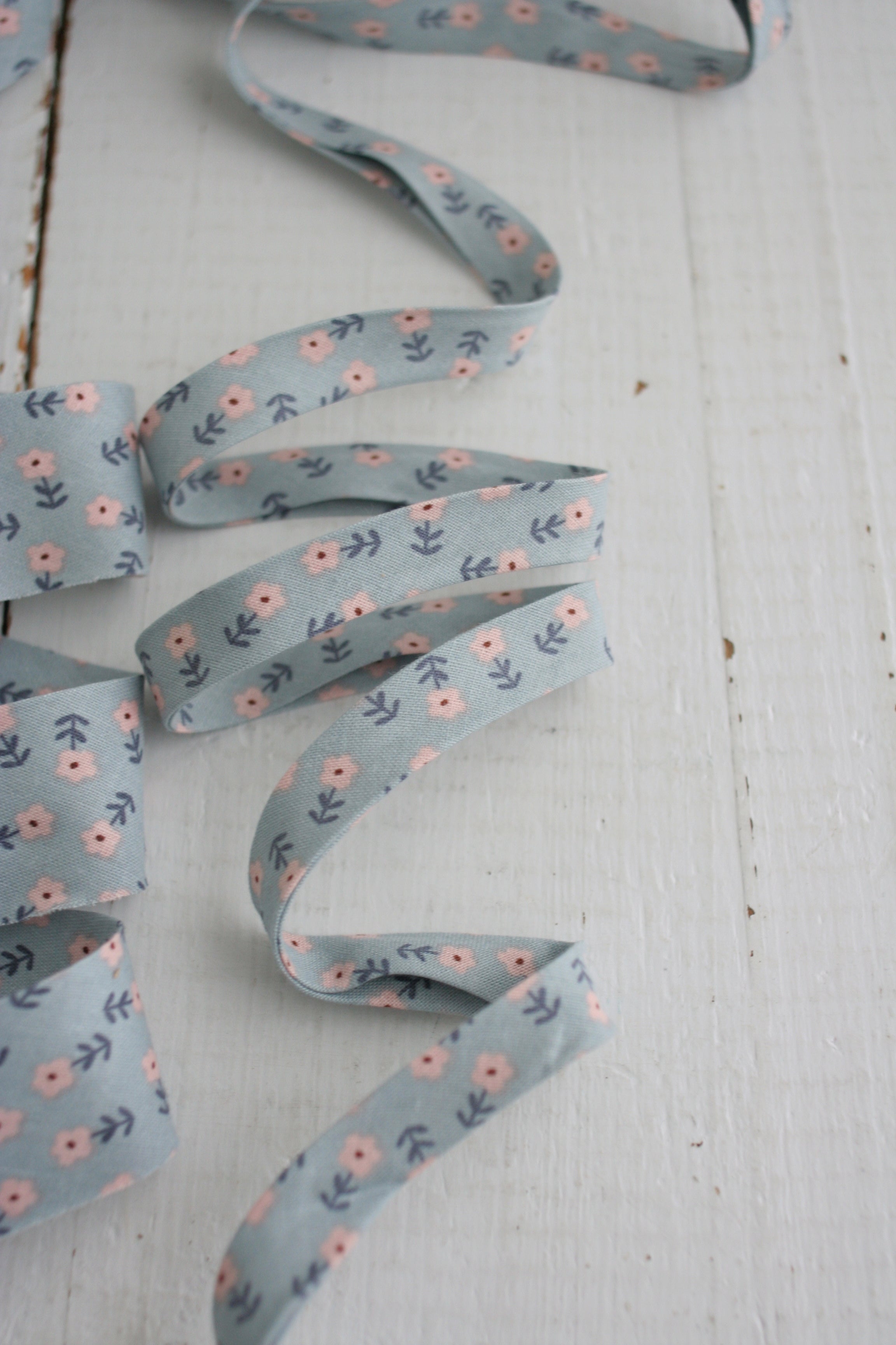 SALE Light Blue Cottage Floral Bias Tape - 6 Yards
