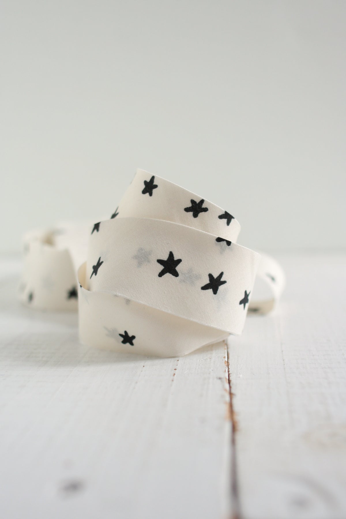 Starry Natural + Black Bias Tape Bias Quilt Binding