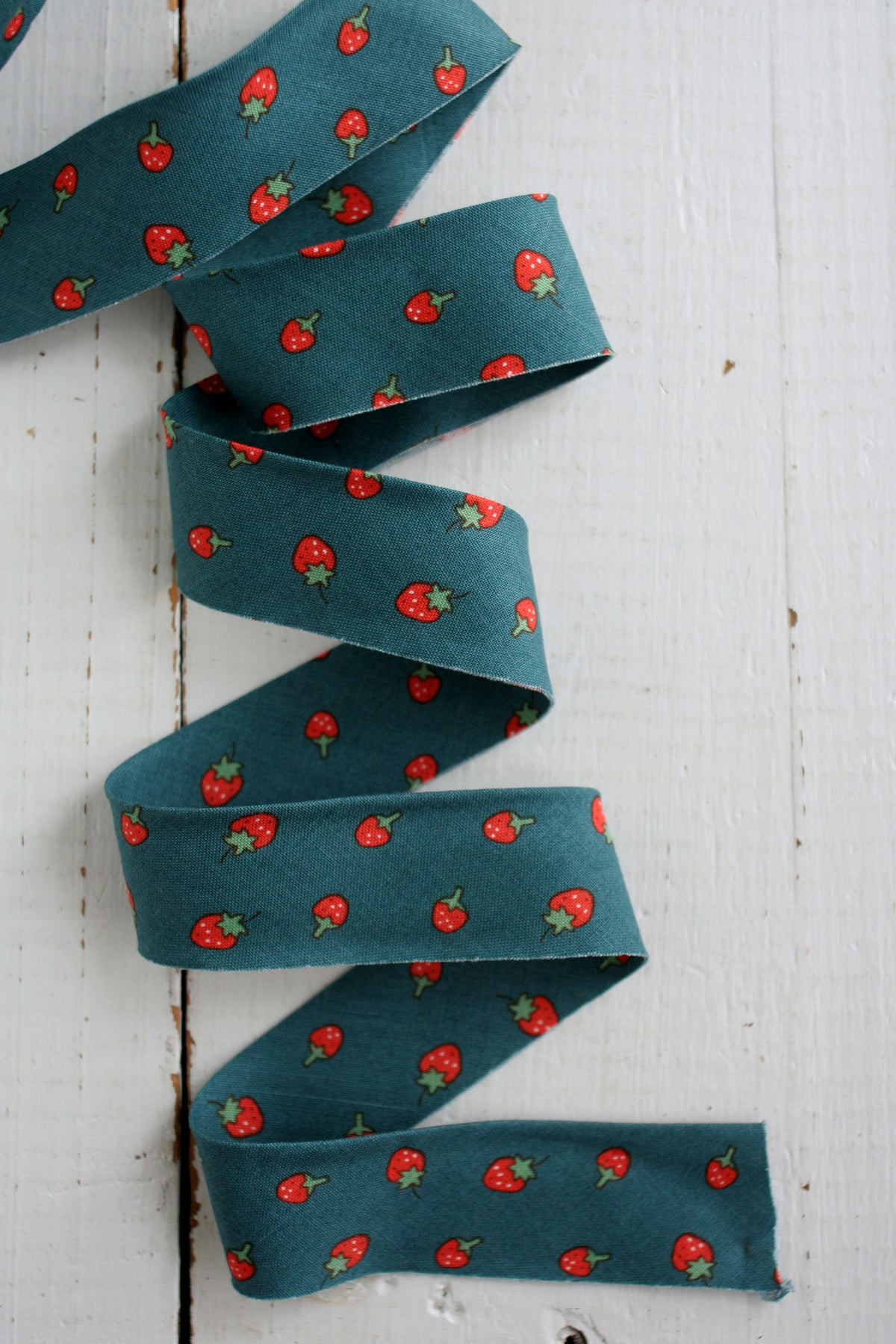 Blue Strawberries Bias Tape Bias Quilt Binding