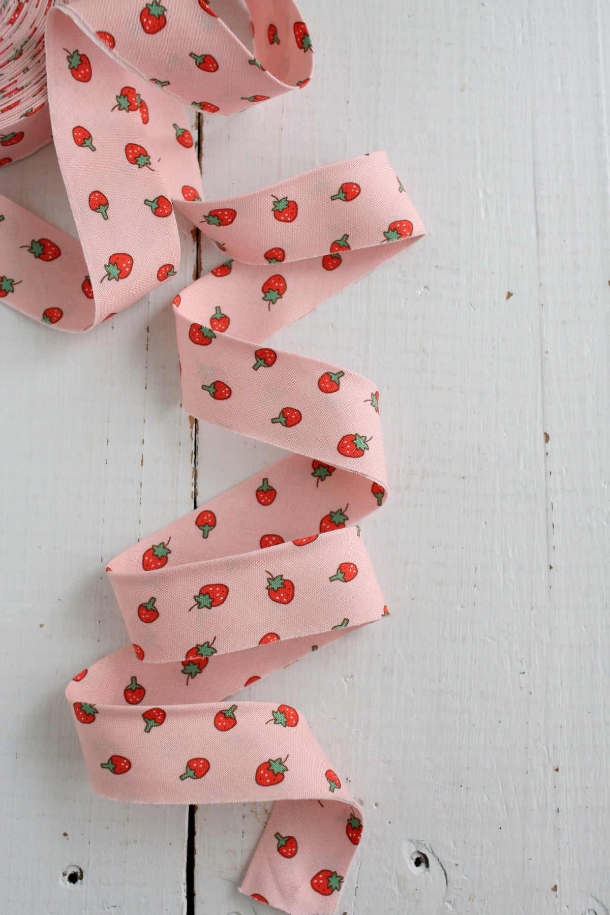 Pink Strawberries Bias Tape Bias Quilt Binding
