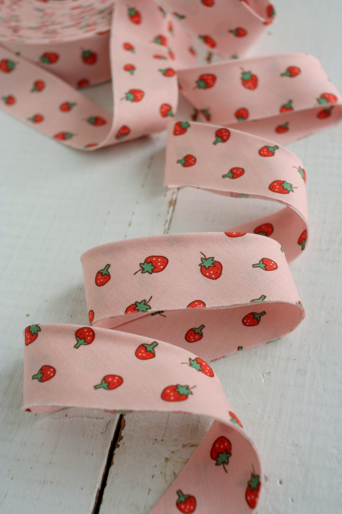 Pink Strawberries Bias Tape Bias Quilt Binding