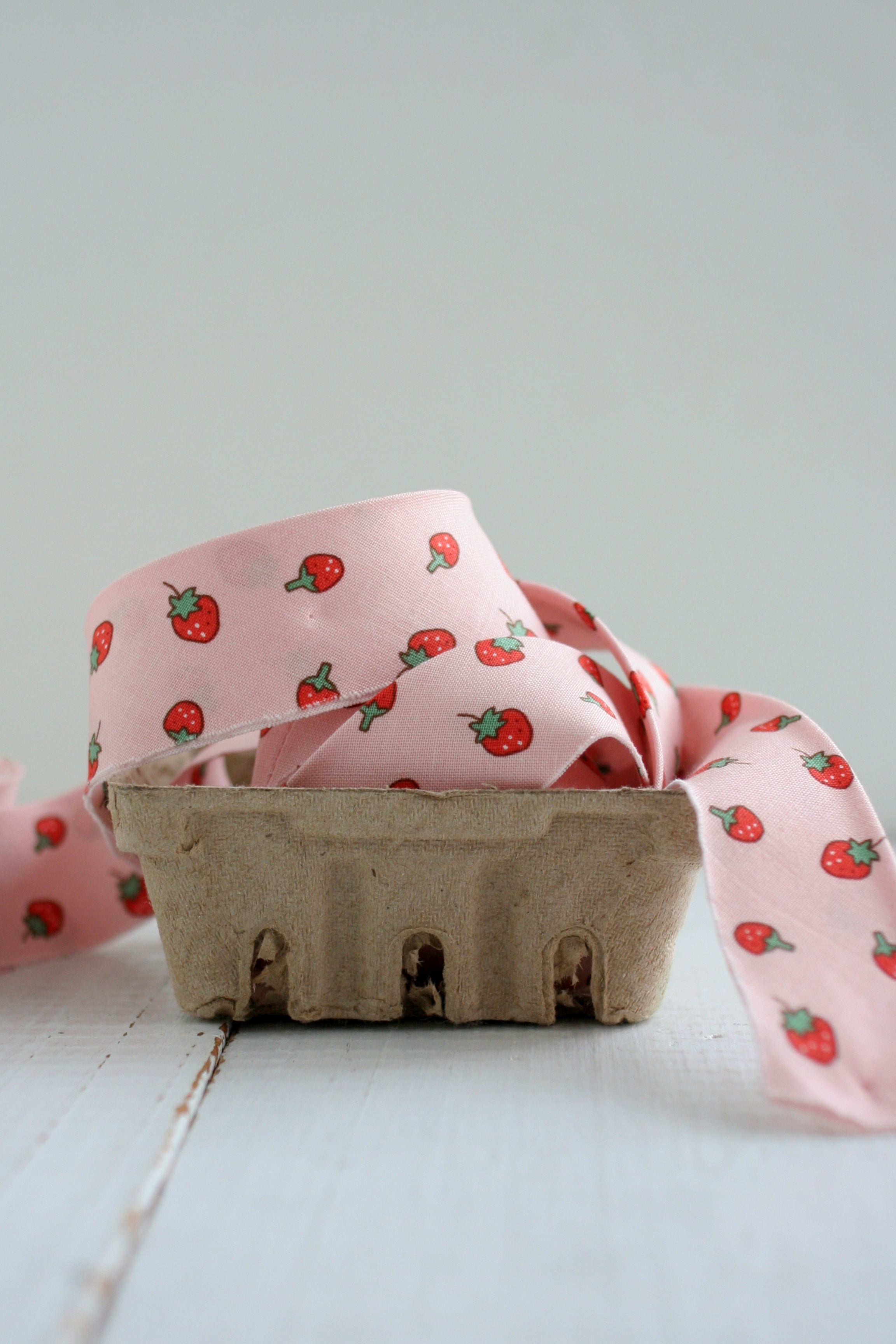 SALE Pink Strawberries Bias Quilt Binding